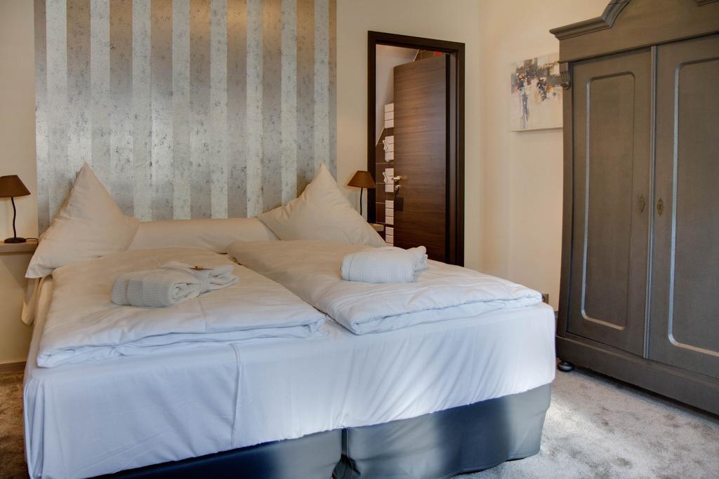 L'Etape 9 Bed and Breakfast Klingenthal Δωμάτιο φωτογραφία